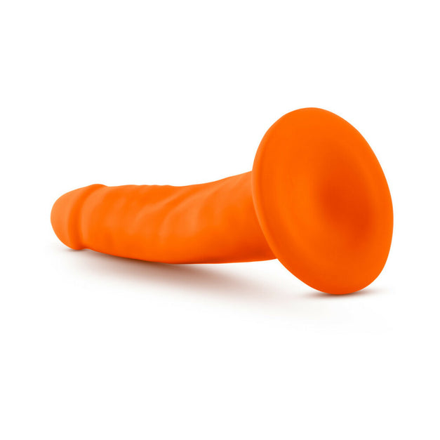 Consolador Blush Neo de 6 pulgadas de doble densidad con ventosa, color naranja neón