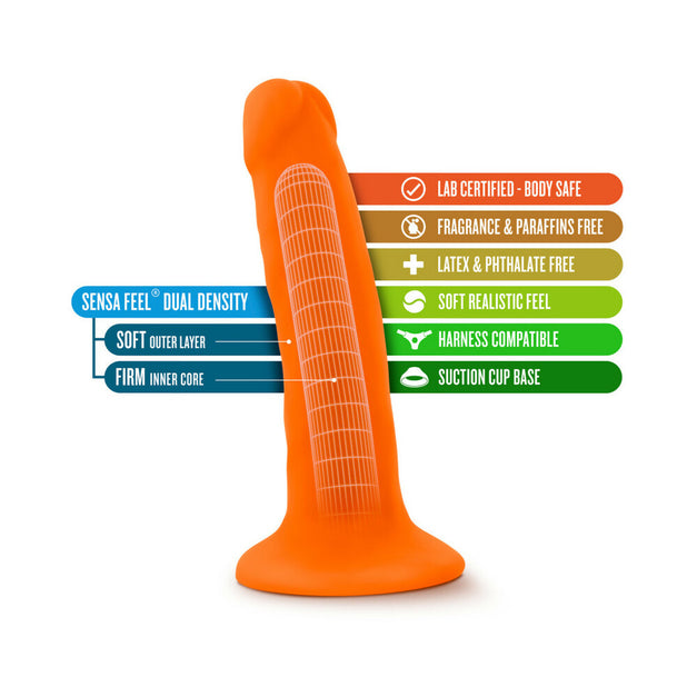 Consolador Blush Neo de 6 pulgadas de doble densidad con ventosa, color naranja neón